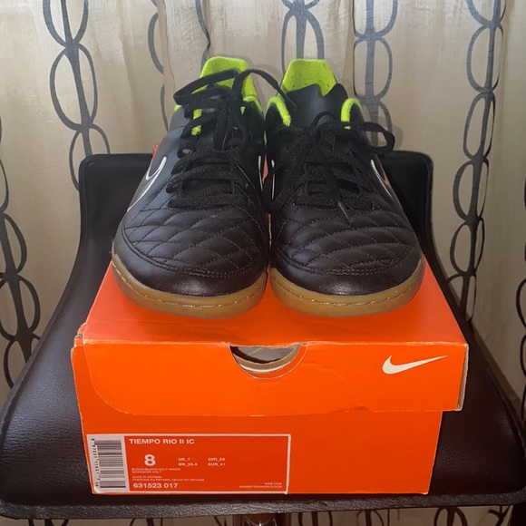 Nike Sneakers - Picture 1 of 6